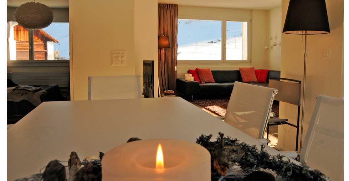 Foto: Wohn- und Essraum, Haus ImPark, Davos