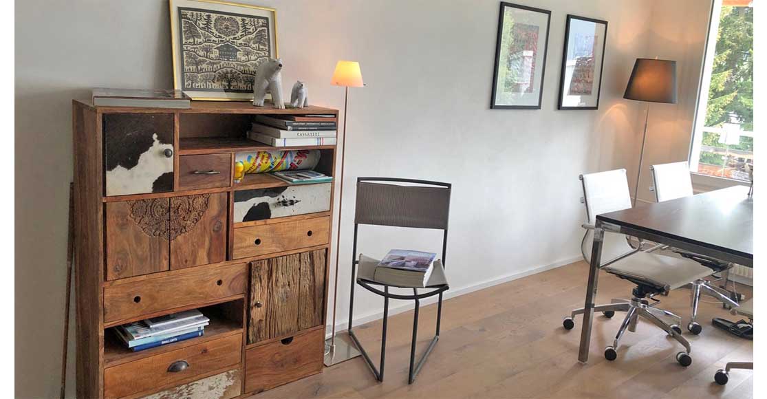Foto: Wohn- und Essraum, Haus ImPark, Davos